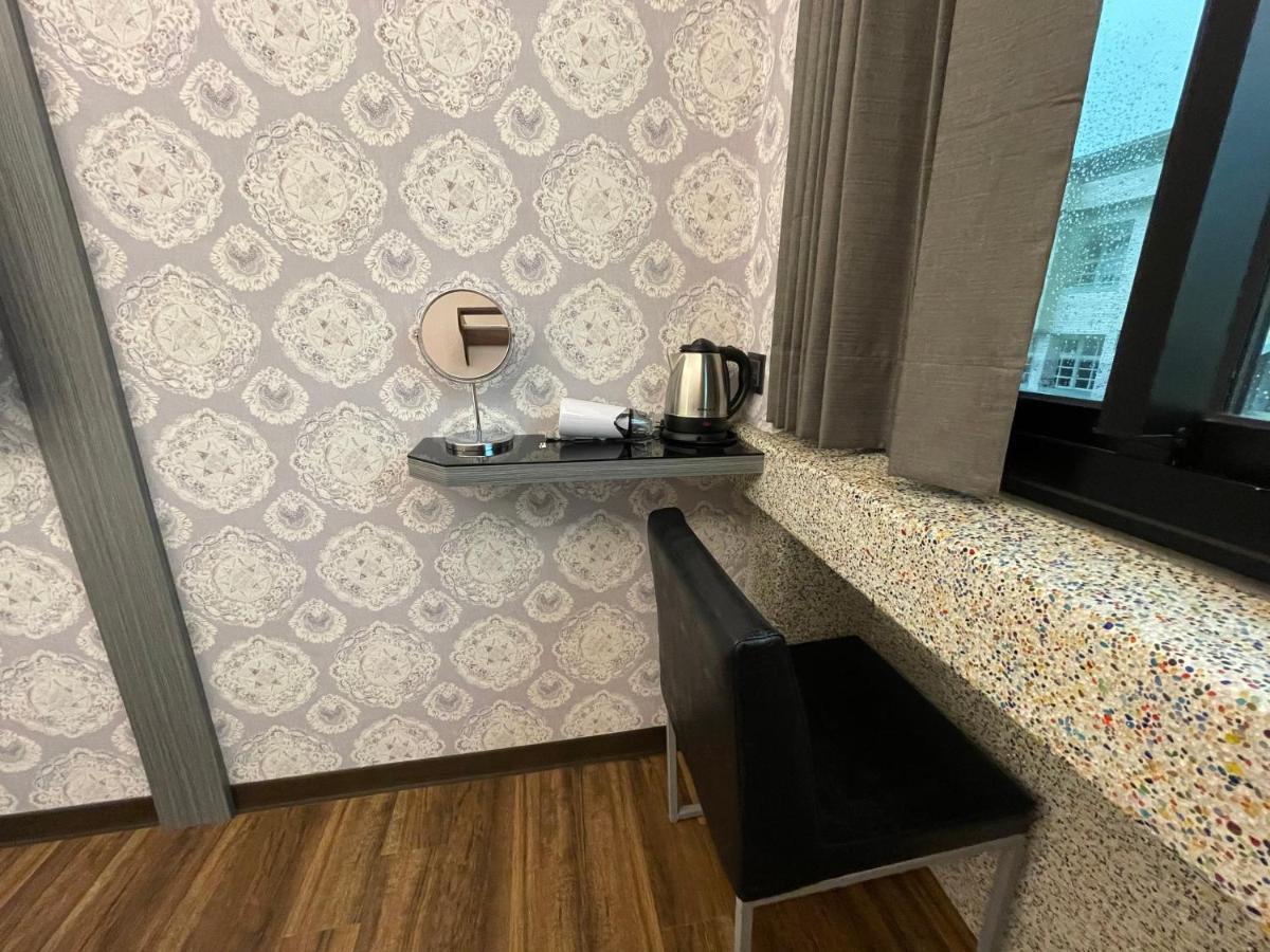 Weifeng Boutique Business Hotel - Zhanqian Branch Pingtung Esterno foto