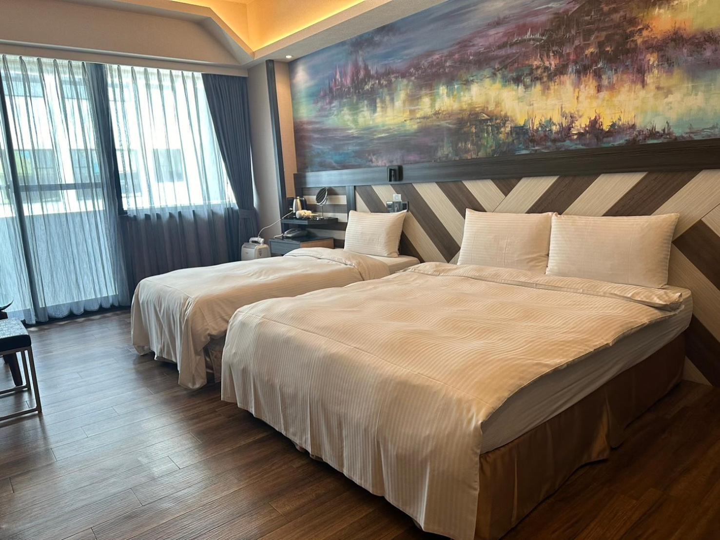 Weifeng Boutique Business Hotel - Zhanqian Branch Pingtung Esterno foto